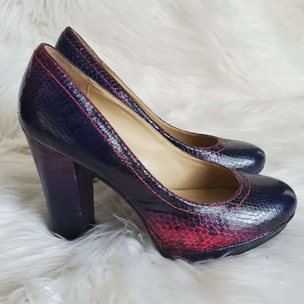Kenneth Cole Reaction Purple Embossed Snakeskin Block High Heel Shoes SZ 8 - Picture 3 of 13